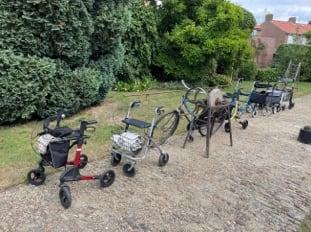 07 Tuinparty Ferrari