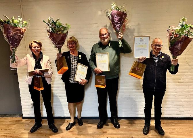 jubilarissen gemengd koor Klein