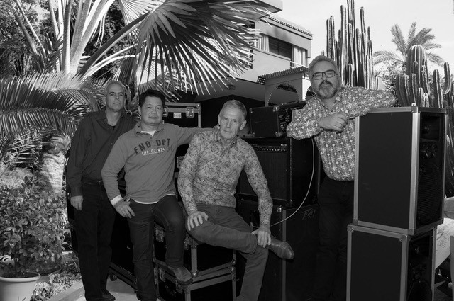 klep5221 rockband2stromen artikel